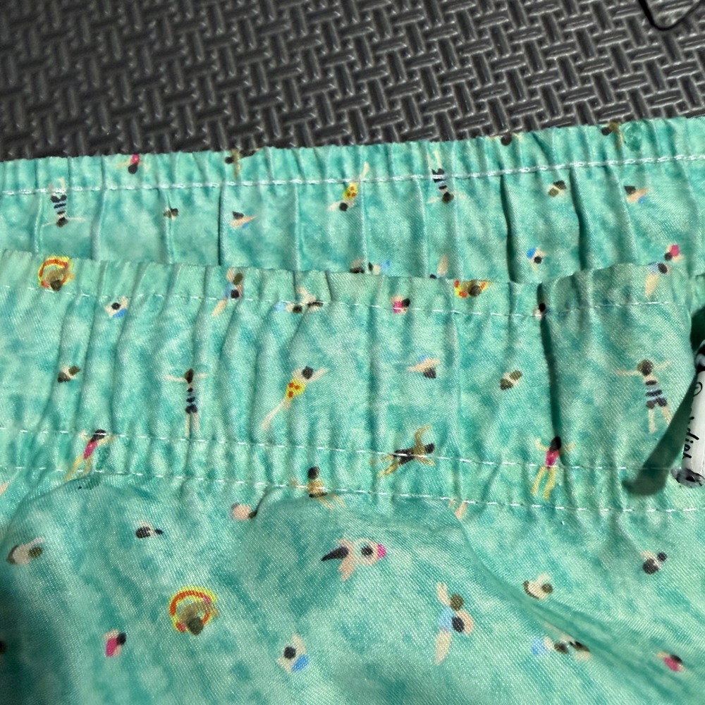 Boardies Apparel Men's Swim Trunks Medium Green Swimmer Print Mesh Lined